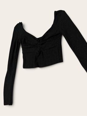 Forever 21 Black Off-the-Shoulder Ribbed Crop Top